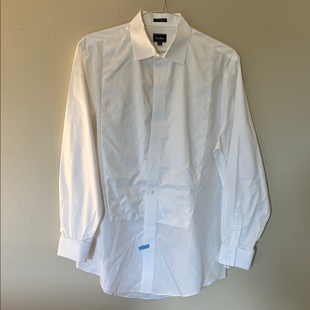 Neiman Marcus Crisp White Men's Dress Shirt